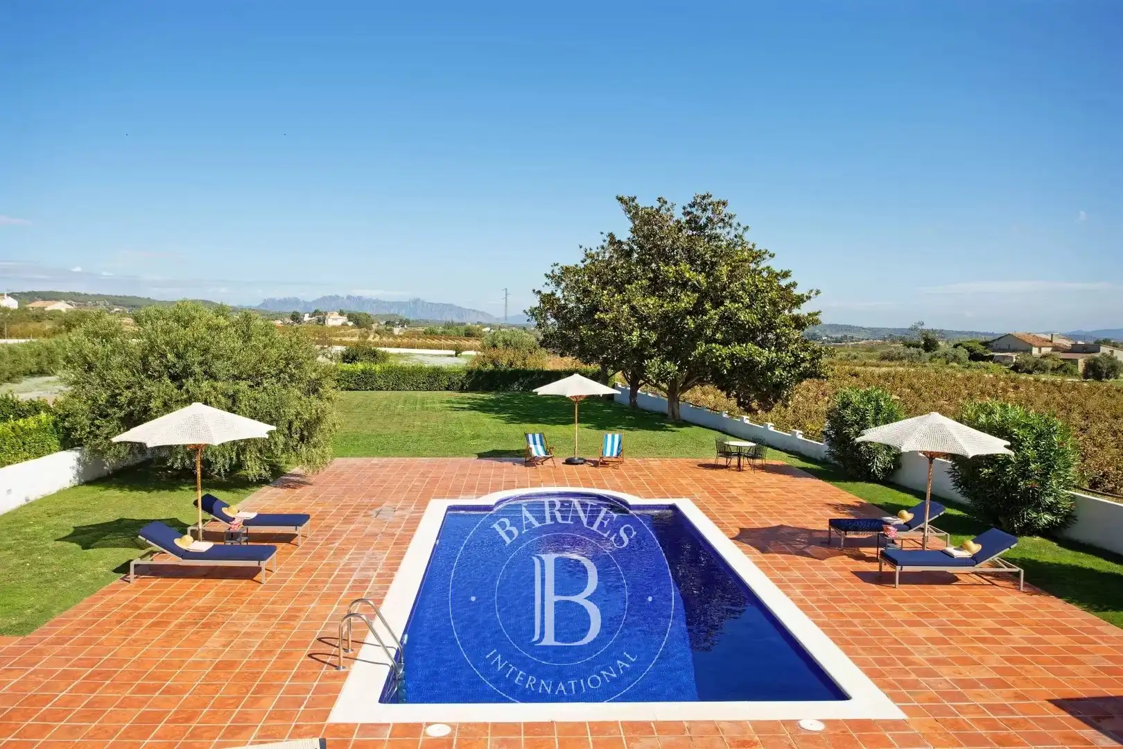 Swimming pool of Houses for sale in Vilobí del Penedès  with Air Conditioner, Heating and Swimming Pool