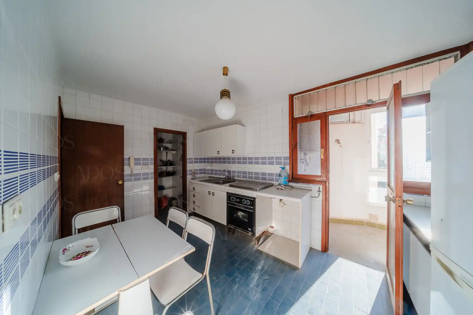 Kitchen of Flat for sale in Roquetas de Mar  with Terrace, Storage room and Balcony