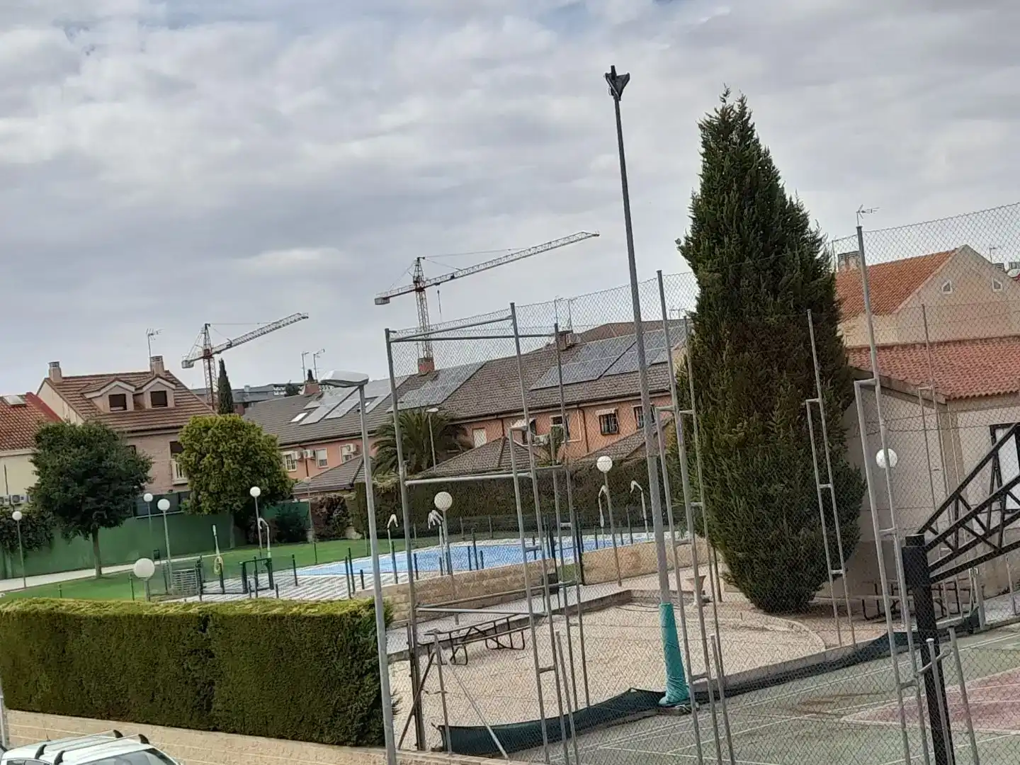 Vista exterior de Pis en venda en Valdemoro amb Aire condicionat i Piscina
