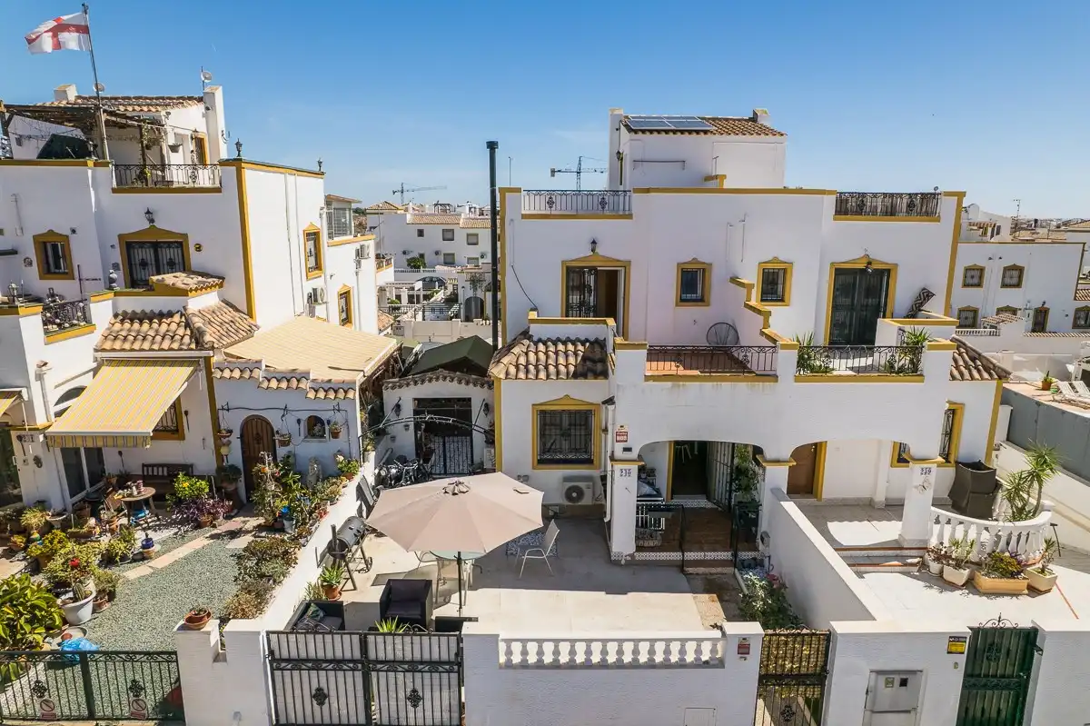 Casa en venda a Desamparados - Hurchillo - Torremendo