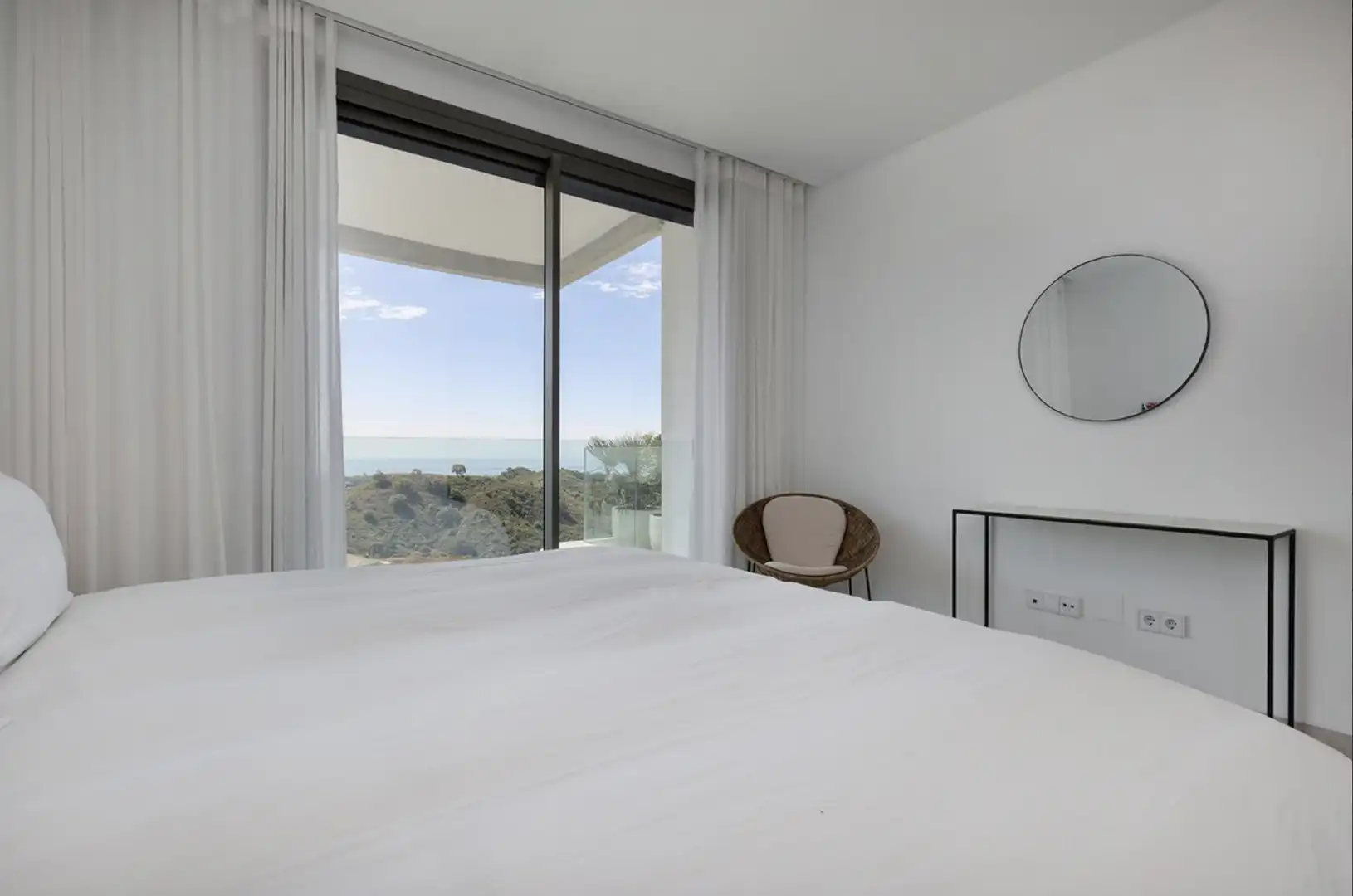 Apartment with pool to rent in La Quinta, imagen 6