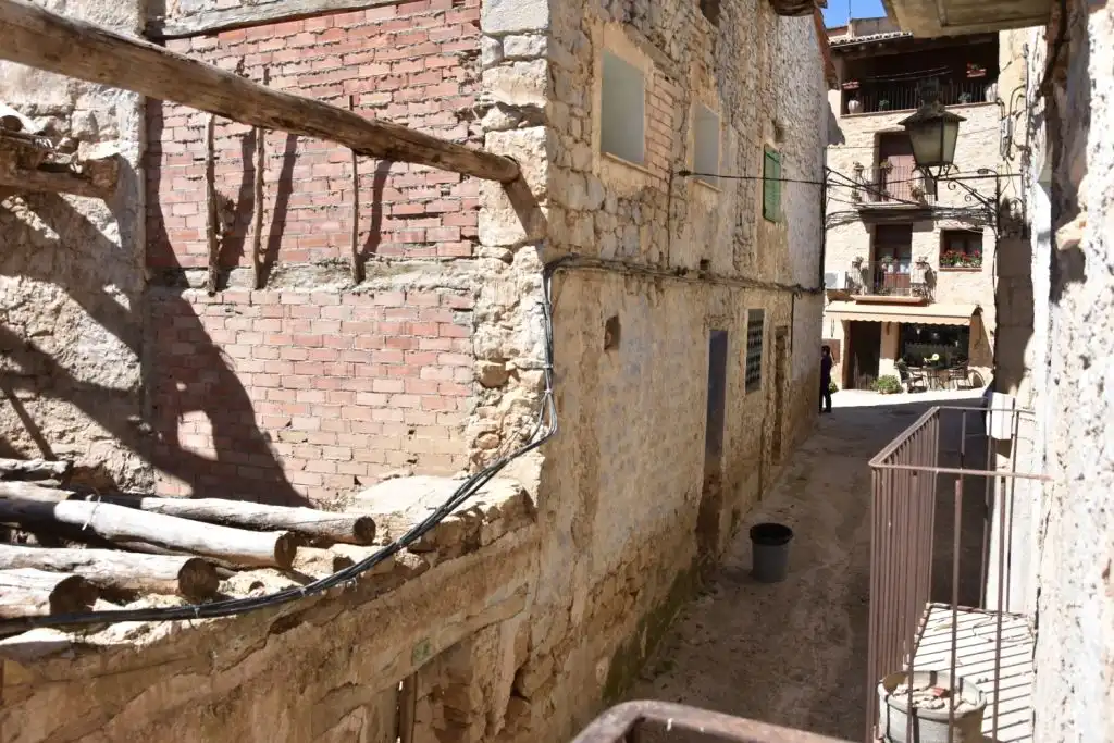 Vista exterior de Casa adosada en venta en La Portellada con Trastero y Balcón