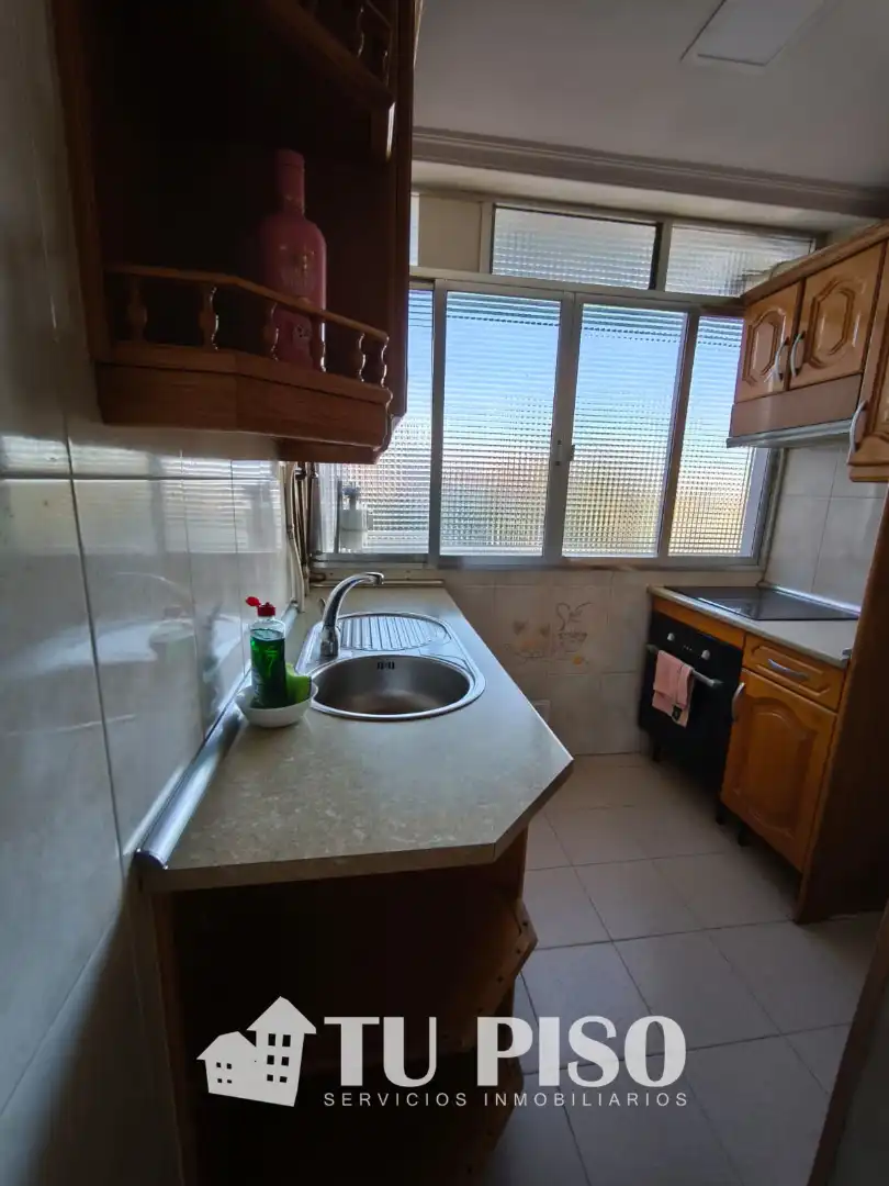 Cocina de Piso en venta en Fuenlabrada con Calefacción, Parquet y Terraza