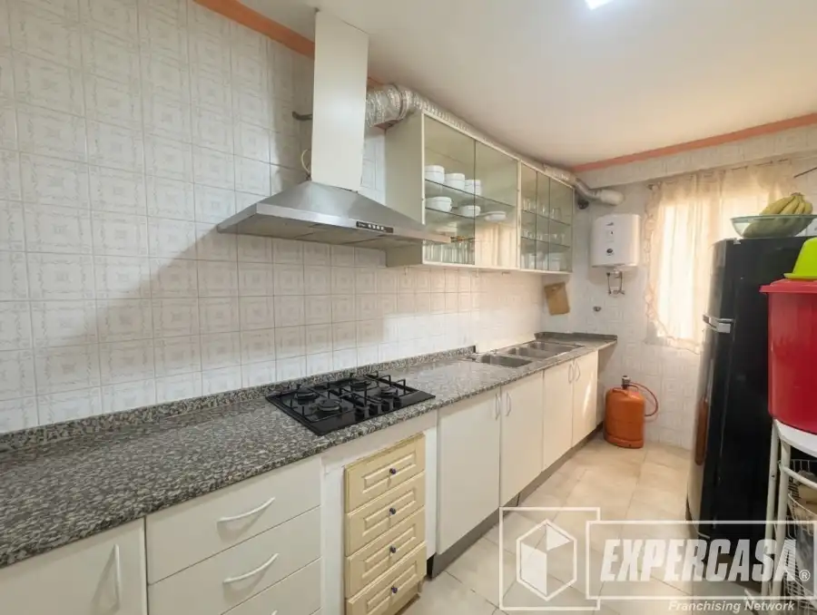 Cocina de Piso en venta en Valencia