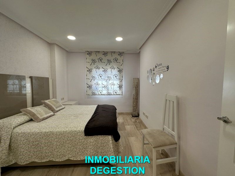 Bedroom of Apartment to rent in Linares  with Air Conditioner, Heating and Furnished