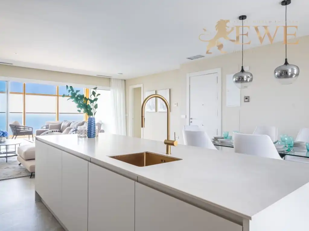 Apartamento con terraza en venta en Av. de Mont Benidorm, 11-3, imagen 2