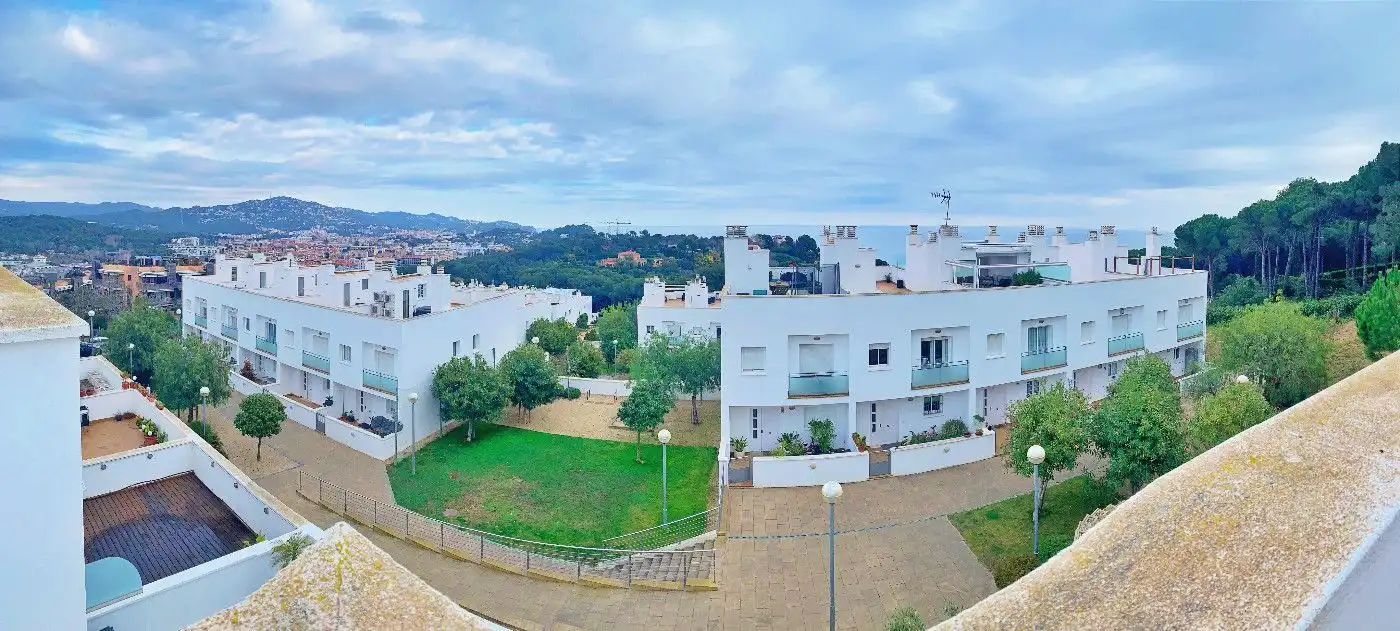 Adosado con piscina en venta en Avinguda Sa Boadella, imagen 21