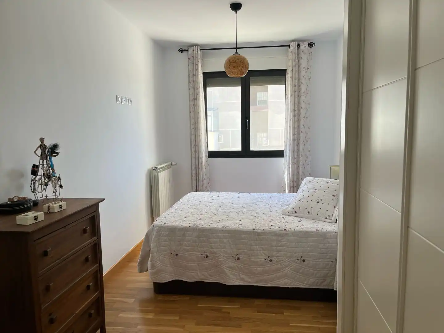 Bedroom of Flat for sale in  Albacete Capital  with Air Conditioner, Terrace and Balcony