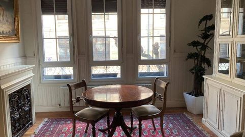 Foto 3 de Piso en venta en Abandoibarra - Guggenheim, Bilbao