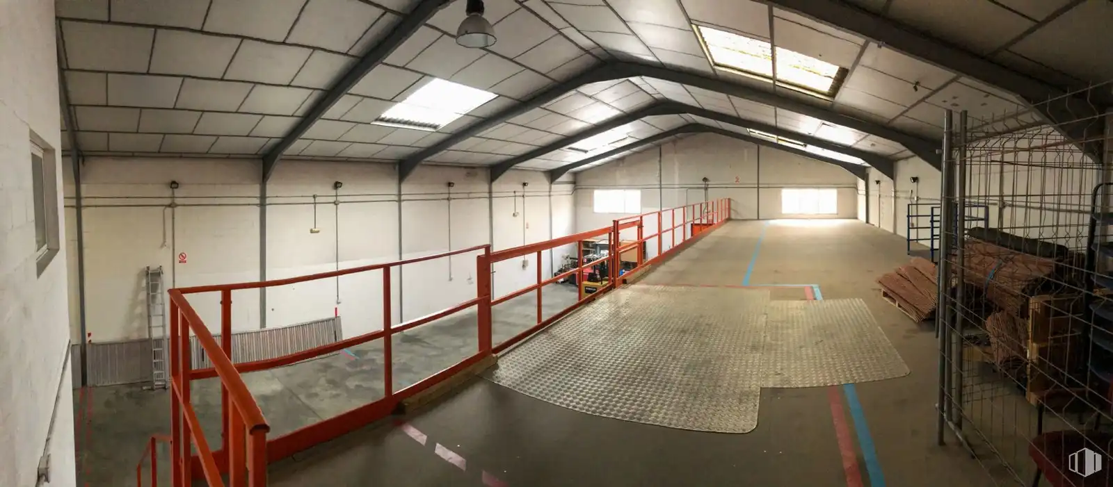 Nave industrial en venta en Arganda del Rey con Calefacción y Alarma