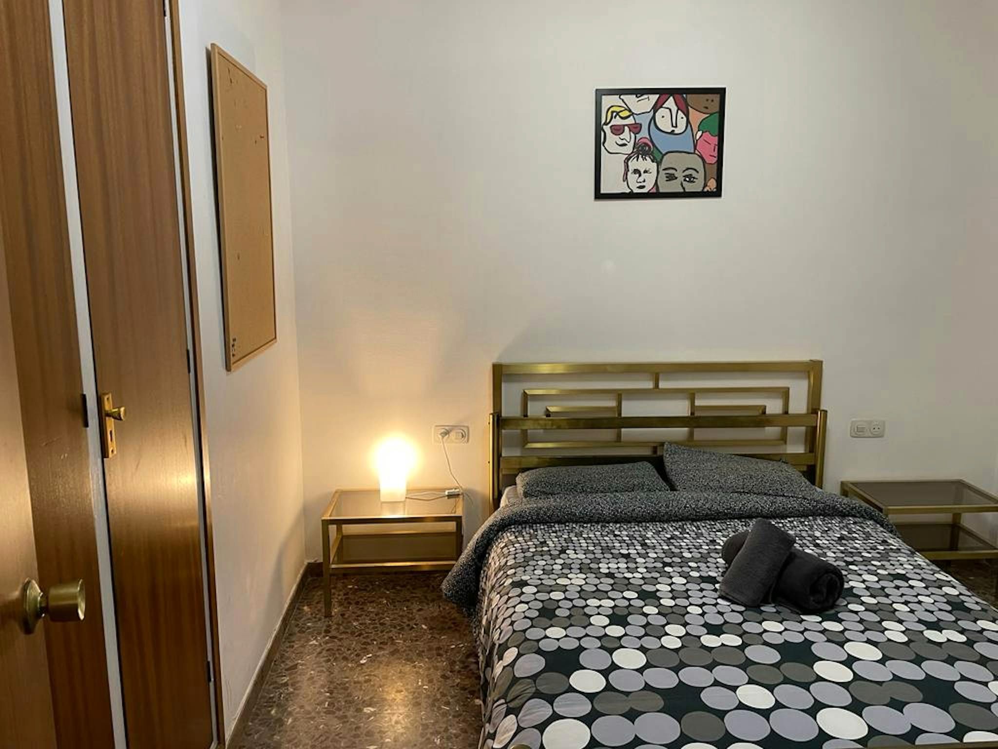 Dormitori de Pis per a compartir en  Barcelona Capital amb Aire condicionat, Calefacció i Moblat