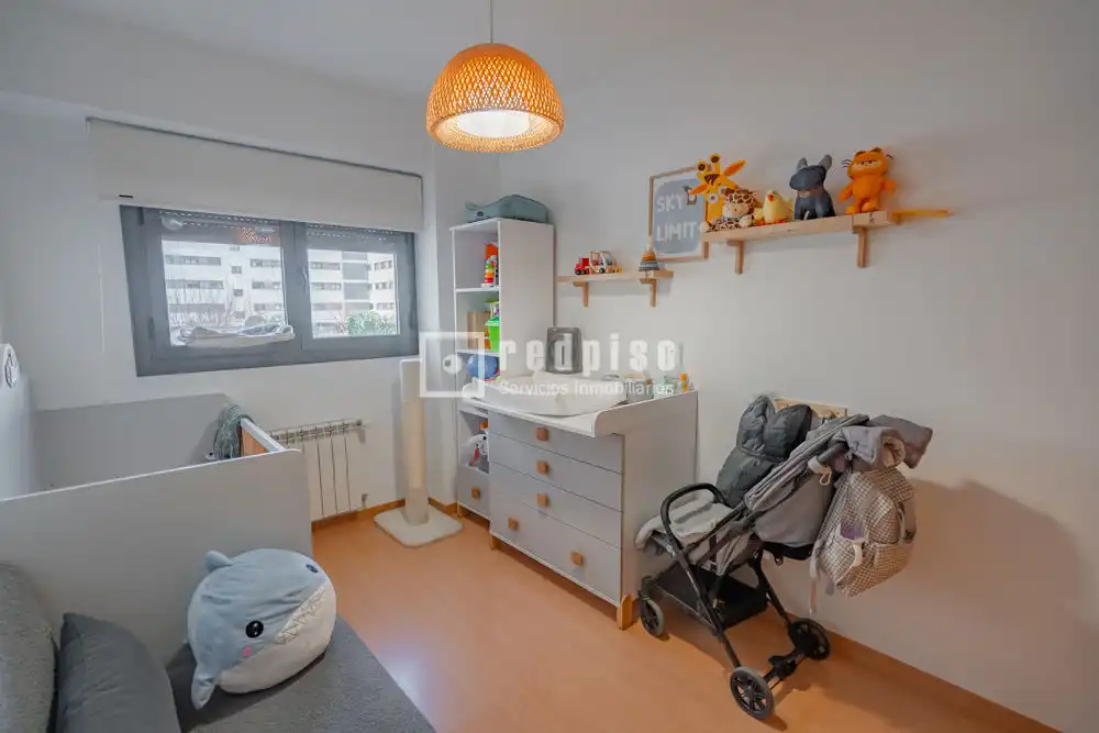 Bedroom of Flat for rent in Getafe  with Air Conditioner, Heating and Private garden