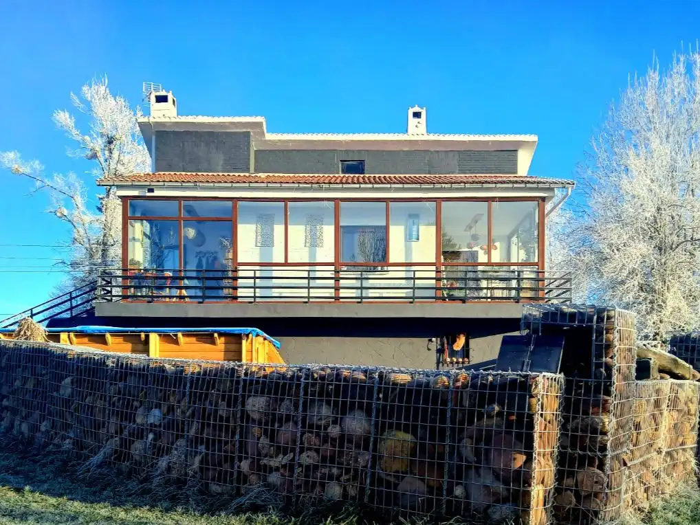 Vista exterior de Pis en venda en Las Rozas de Valdearroyo  amb Terrassa, Piscina i Balcó