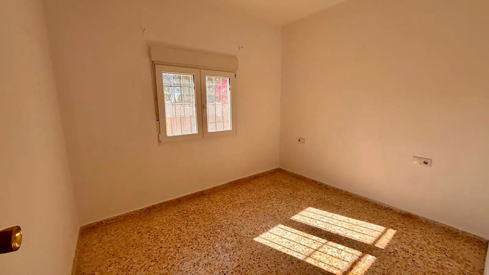 Habitación de Casa o chalet en venta en Pedralba con Jardín privado, Terraza y Piscina