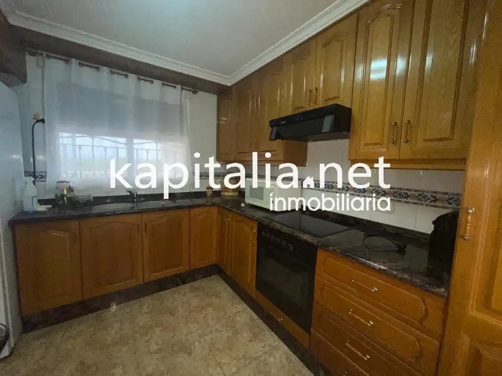 Cocina de Casa o chalet en venta en Alzira con Aire acondicionado, Jardín privado y Terraza