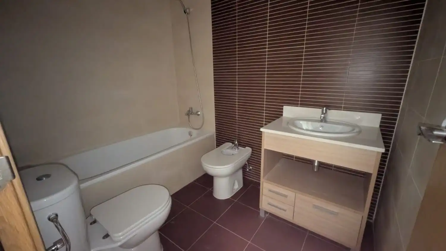 Bathroom of Flat for sale in Almazora / Almassora  with Air Conditioner and Storage room