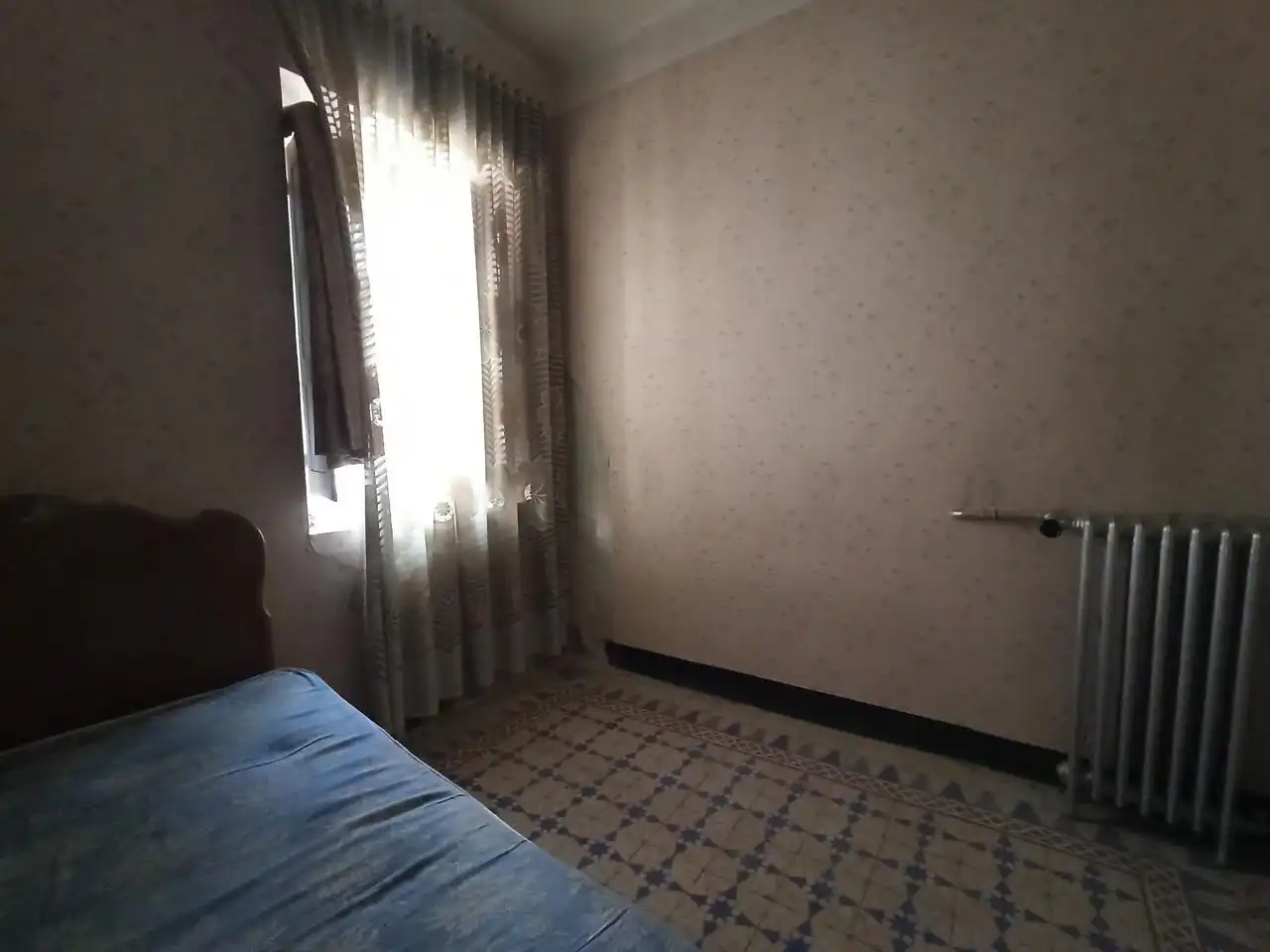Habitación de Edificio en venta en Ávila