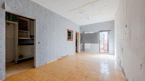 Foto 2 de Casa adosada en venda a Letur, Poble Nou, Terrassa