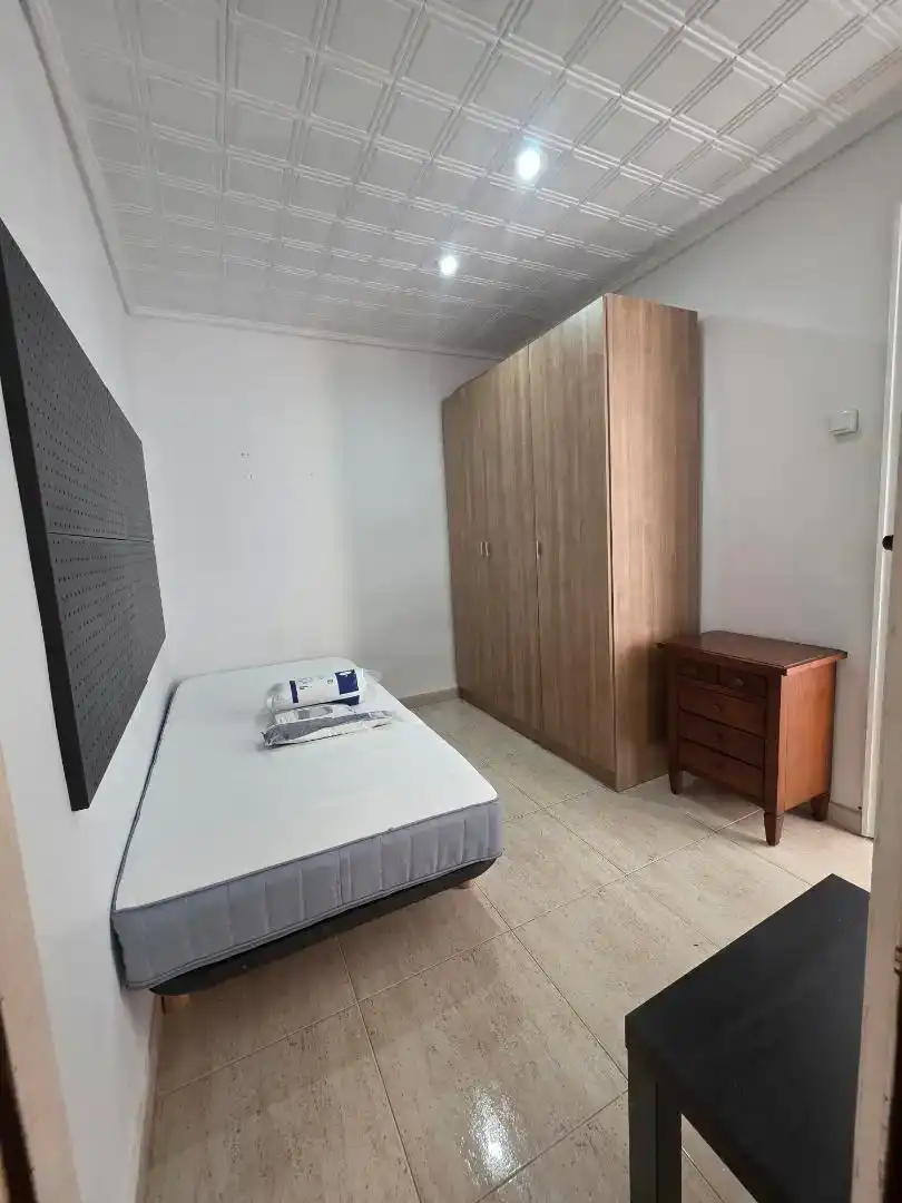 Bedroom of Flat for rent in Elche ciudad