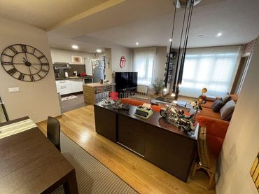 Wohnung mit Aufzug zum Verkauf in Avenida Rosalía de Castro