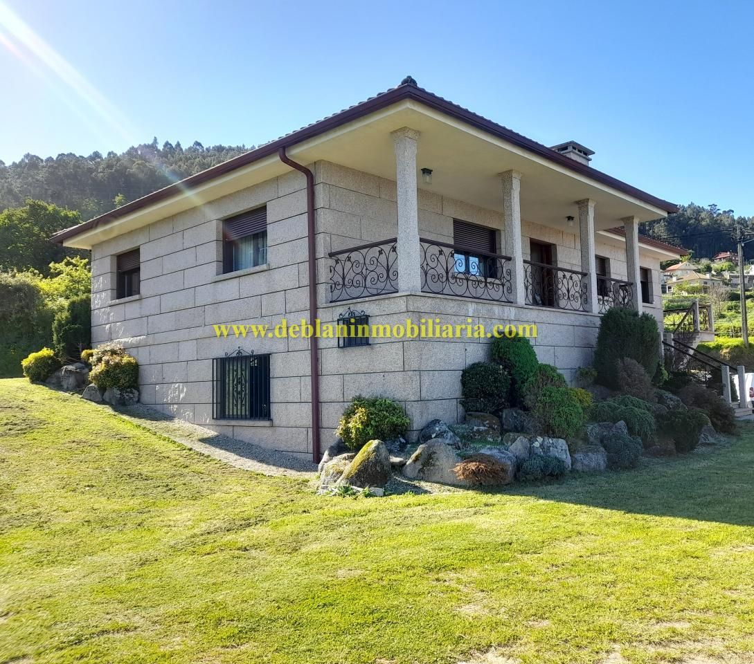 Garden of House or chalet to rent in O Porriño    with Heating and Furnished
