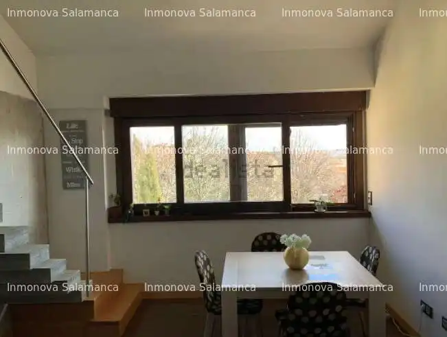 Sala de estar de Dúplex de alquiler en Salamanca con Calefacción y Amueblado