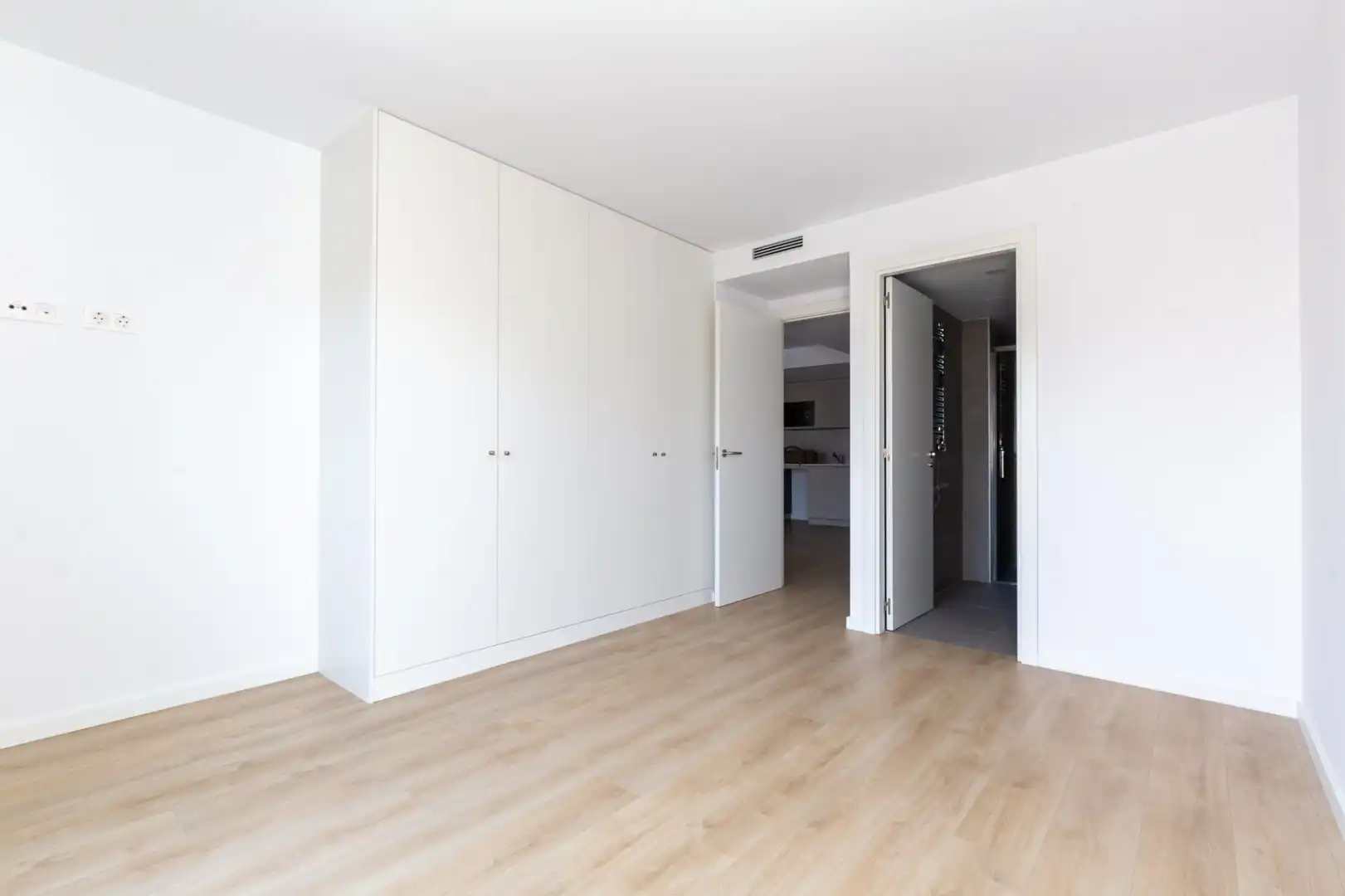 Bedroom of Flat for sale in Sant Feliu de Llobregat  with Air Conditioner, Heating and Terrace