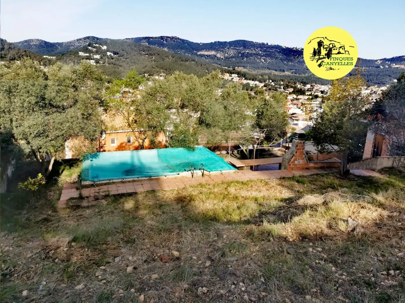 Terreno residencial en venta en ALBENIZ
