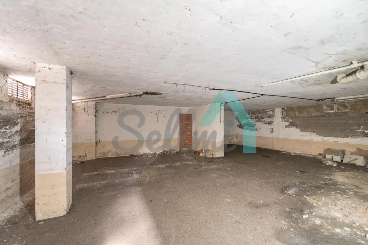 Storage room for sale in Lena, Asturias