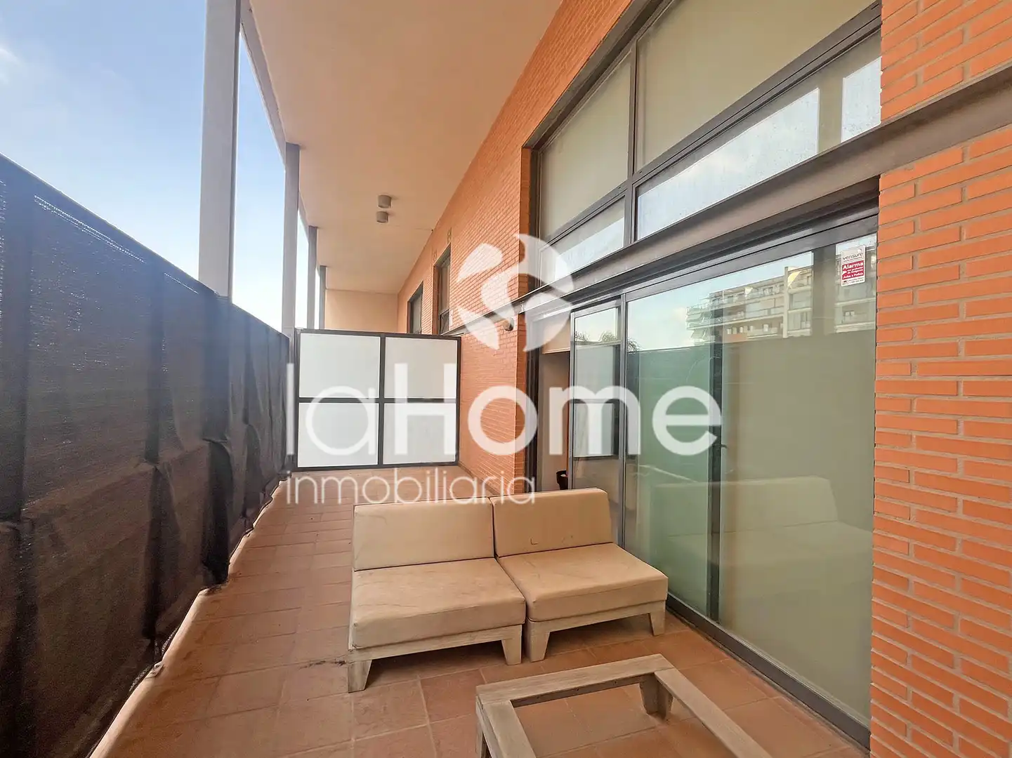 Terrace of Apartments for rent in Paterna  with Air Conditioner, Terrace and Furnished