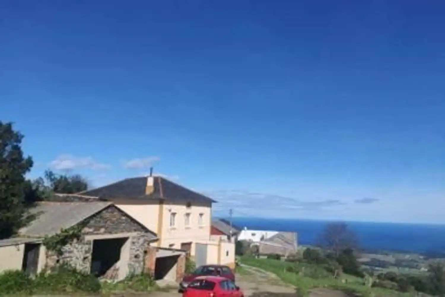 Casa amb jardí en venda a El Vallín, imagen 3