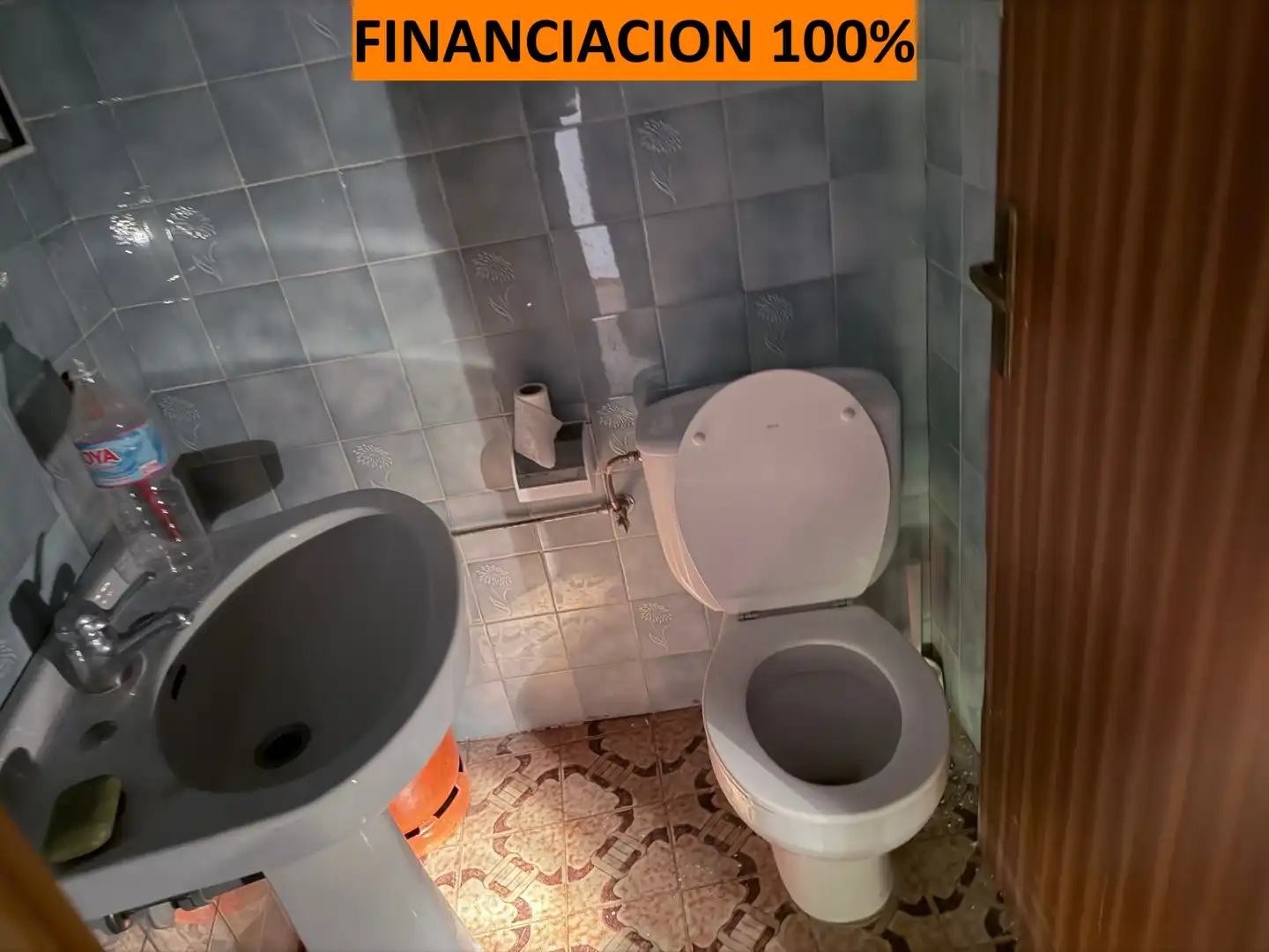 Badezimmer von Haus oder Chalet zum Verkauf in Alfamén mit Abstellraum und Balkon