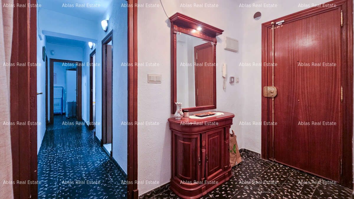 Pis en venda en  Valencia Capital amb Moblat i Balcó