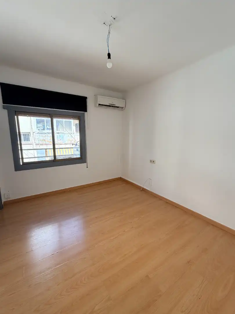 Flat for sale in Carrer de Badosa, imagen 2