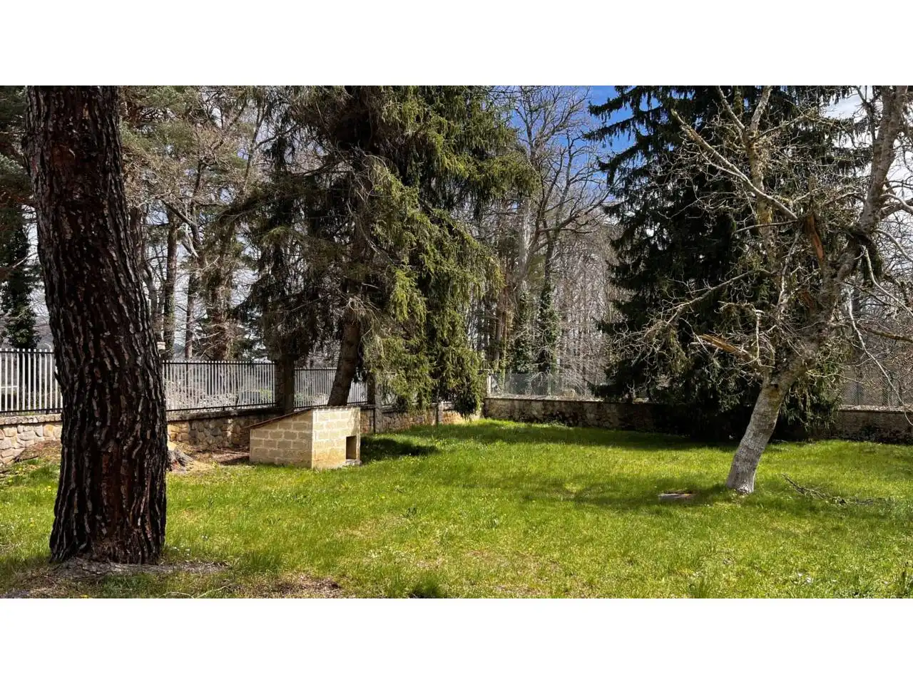 Casa o xalet en venda en Merindad de Montija amb Calefacció, Jardí privat i Parquet