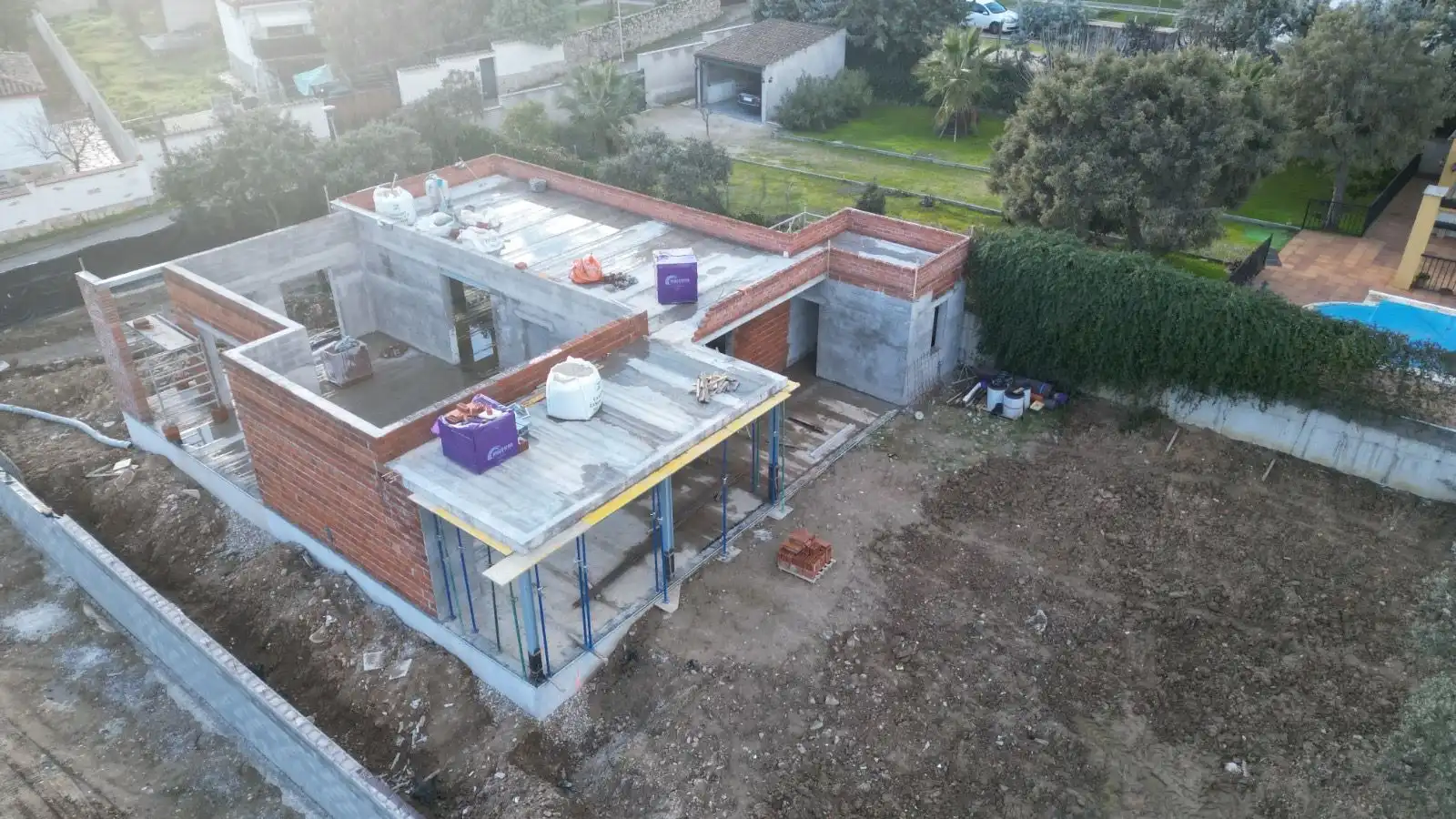 Vista exterior de Casa o chalet en venta en San Román de los Montes con Aire acondicionado, Calefacción y Jardín privado