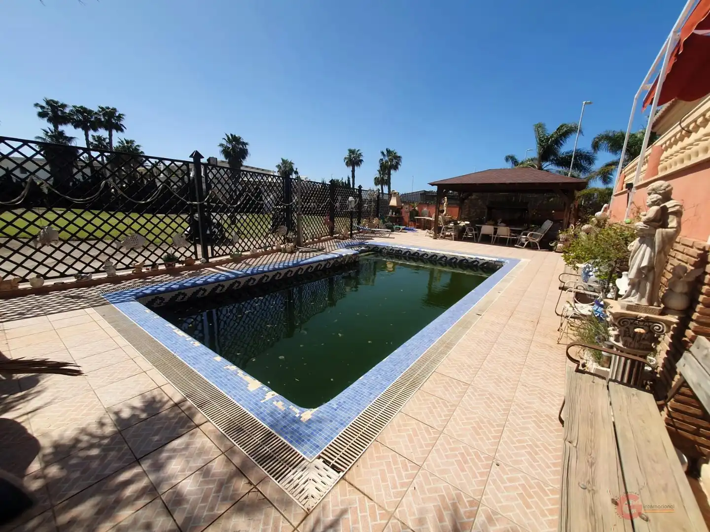 Detached house with pool for sale in Playa de Granada, imagen 37