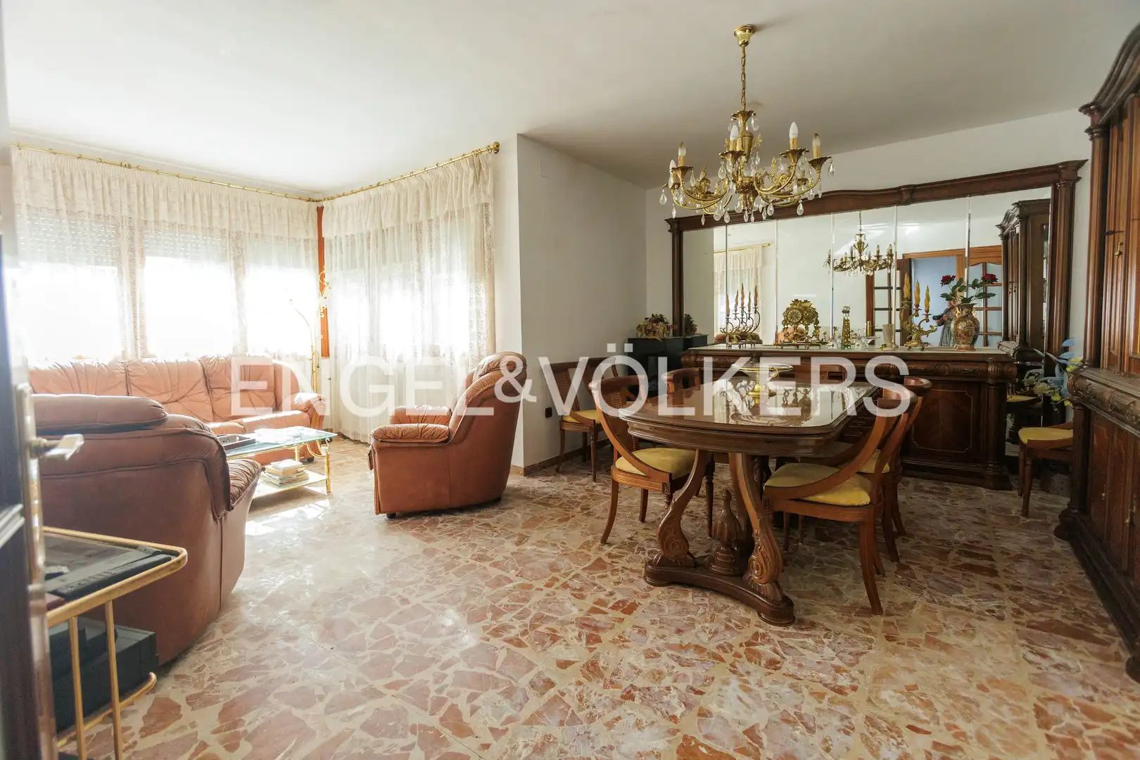 Sala d'estar de Casa o xalet en venda en Calaf amb Calefacció, Jardí privat i Terrassa