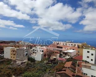 Vista exterior de Edifici en venda en Guía de Isora