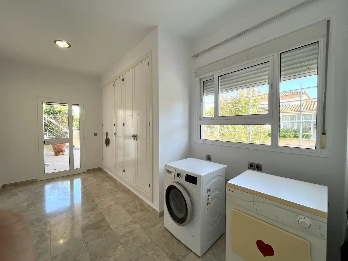Houses for sale in Parque Atlántico - Ronda este