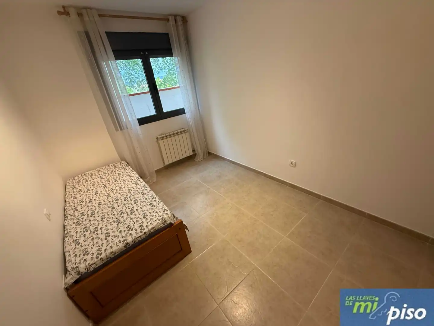 Dormitori de Pis en venda en Valladolid amb Calefacció, Parquet i Terrassa