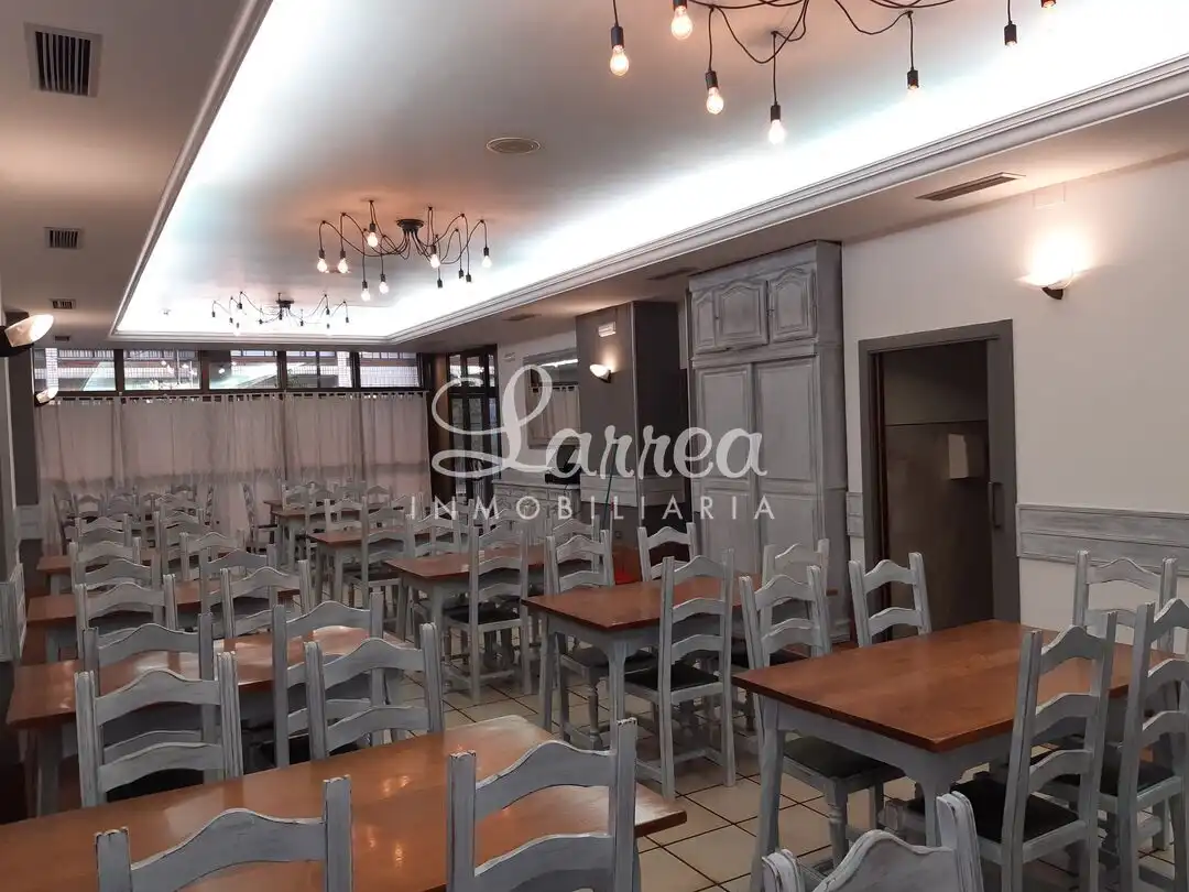 Local en venta en Amorebieta-Etxano con Amueblado