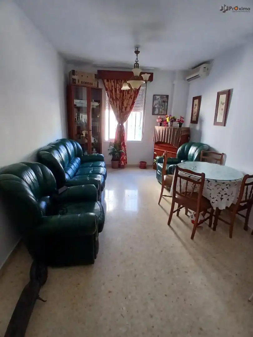 Living room of Flat for sale in Écija  with Air Conditioner and Furnished