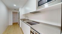 Kitchen of Flat to rent in  Córdoba Capital  with Air Conditioner and Terrace