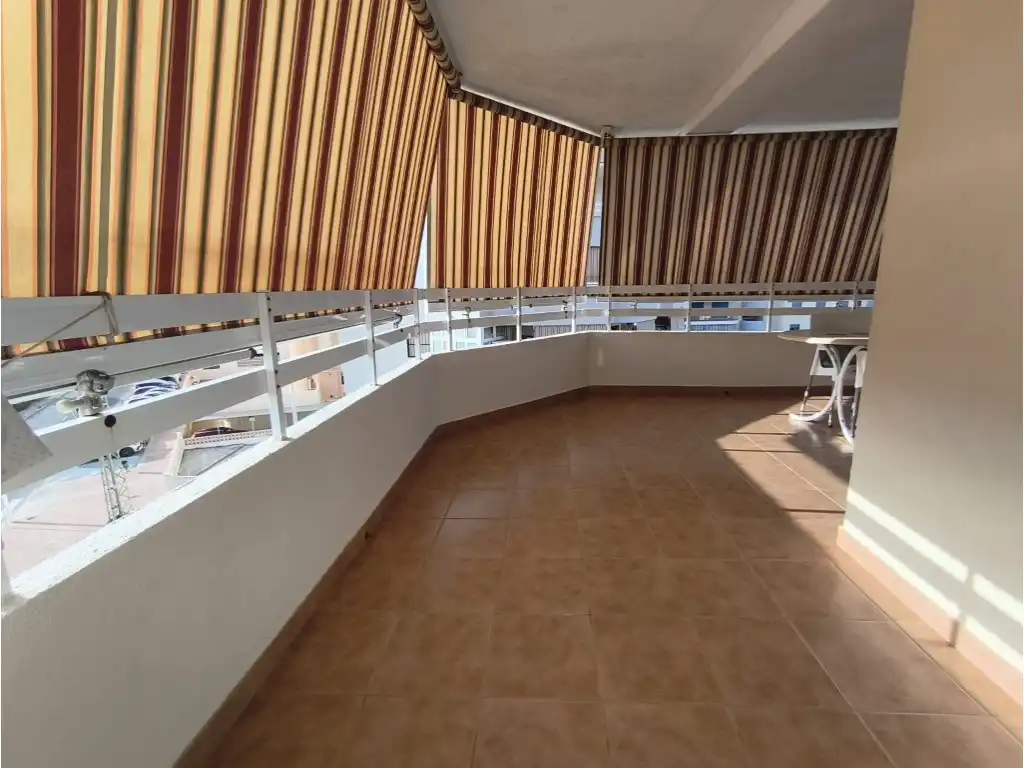 Terraza de Apartamento en venta en Tavernes de la Valldigna
