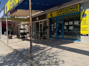 Locale commerciale in affitto a Sector B