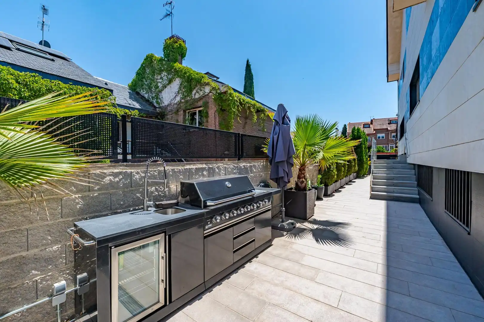 Terraza de Casa adosada en venta en Pozuelo de Alarcón con Aire acondicionado, Calefacción y Piscina
