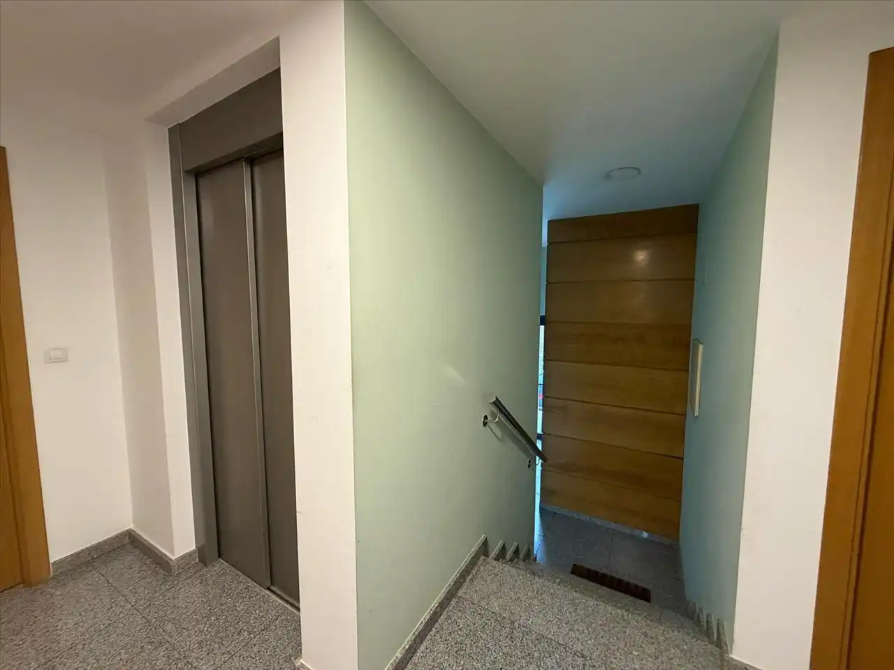 Storage room for sale in Narón