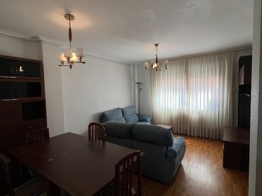 Piso con ascensor en venta en Calle Portillo