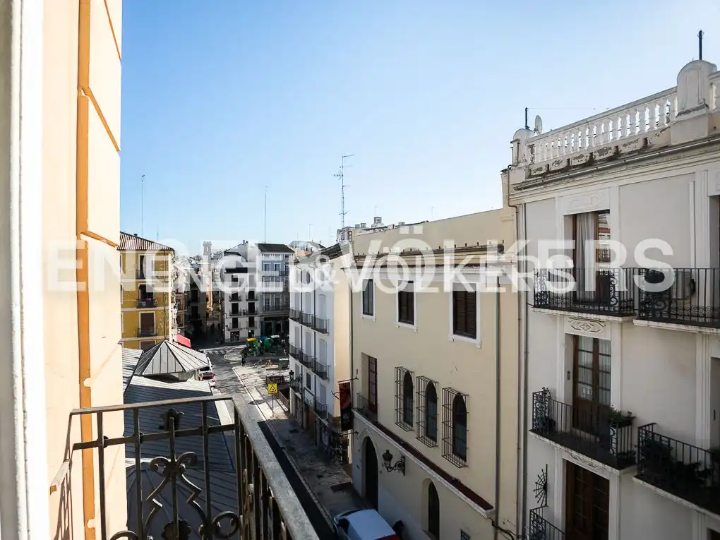 Vista exterior de Pis de lloguer en Valencia amb Aire condicionat, Calefacció i Moblat